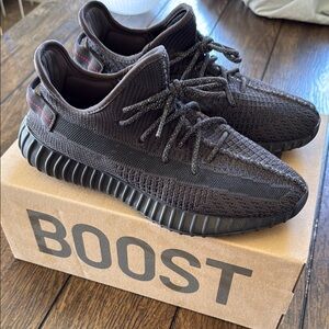 Yeezy Black Knit Men's Shoes